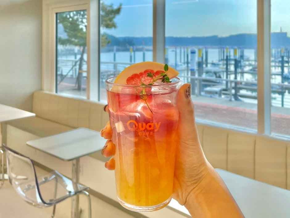Quay Cafe thumbnail 3