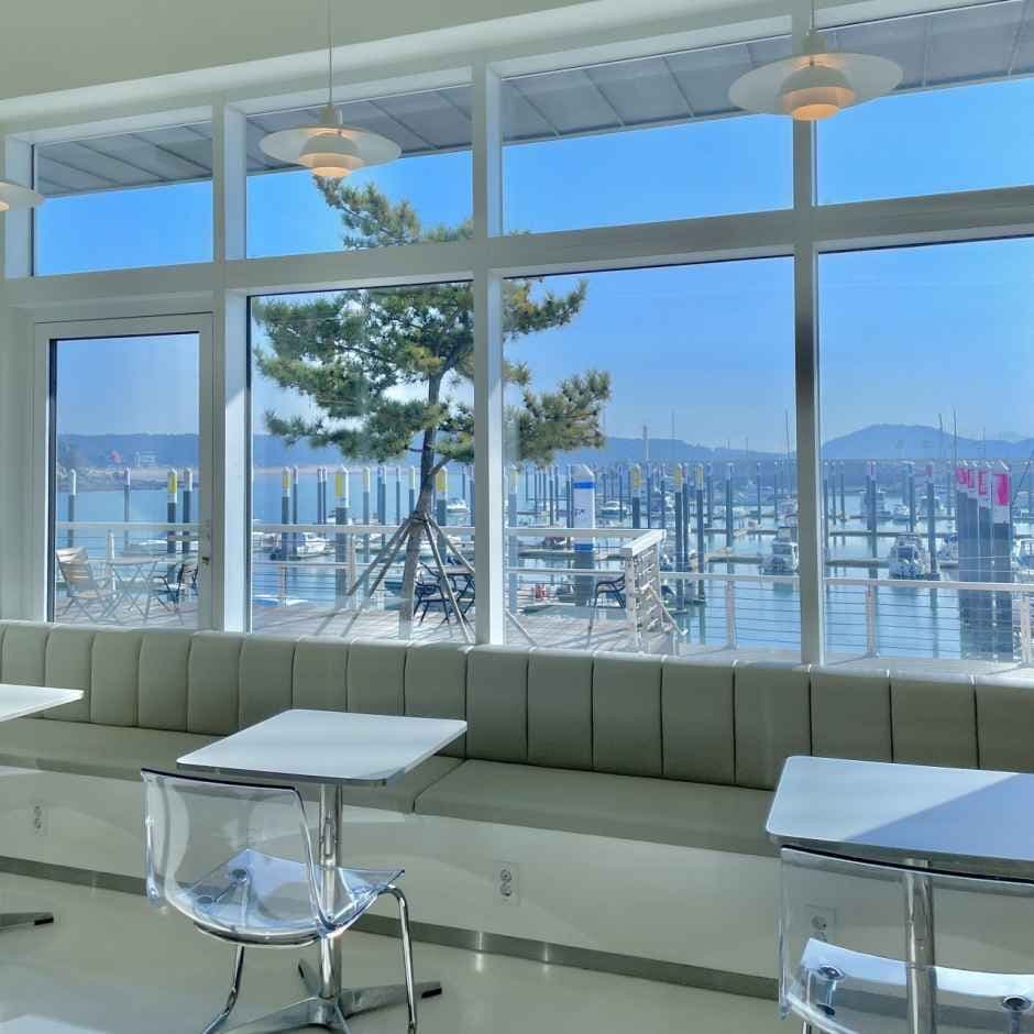 Quay Cafe thumbnail 4