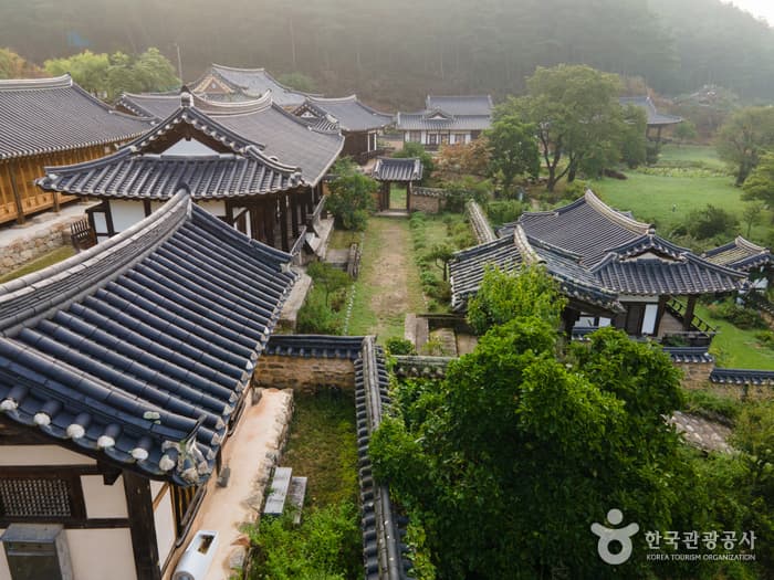 Andong Gunja Village thumbnail 3