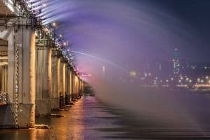 Banpo Bridge Rainbow Fountain thumbnail 4