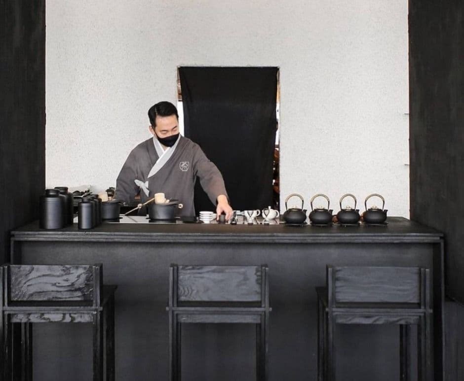Chadeokbun Yeongjongdo Main Branch thumbnail 3