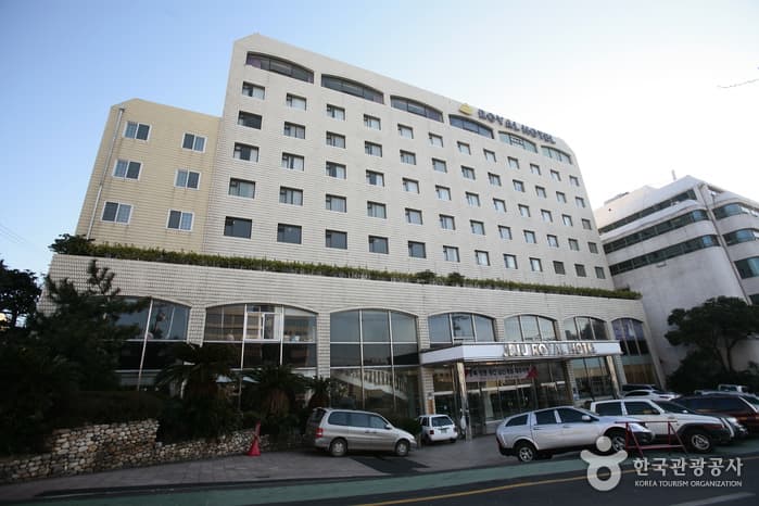 Jeju Royal Hotel (제주로얄호텔) selected image